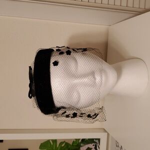 1950s Black Lace Velvet Flower Retro Vintage Cocktail Hat Ring Veil Bow Pinup